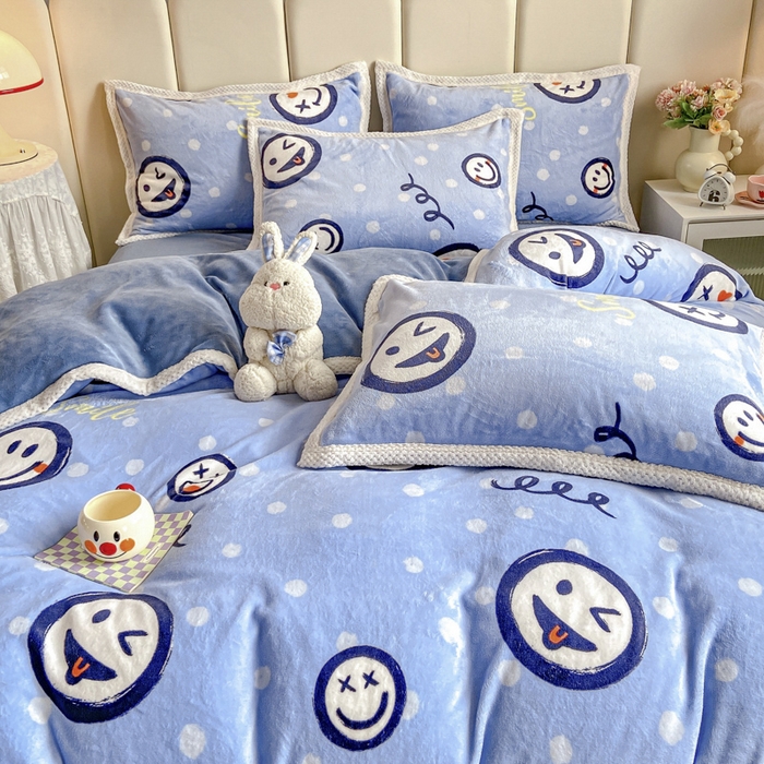 91家纺网 家纺一手货源 找家纺 阿亮家纺 2025新款高克重大包边菠萝格牛奶绒活性印染四件套 开心笑脸