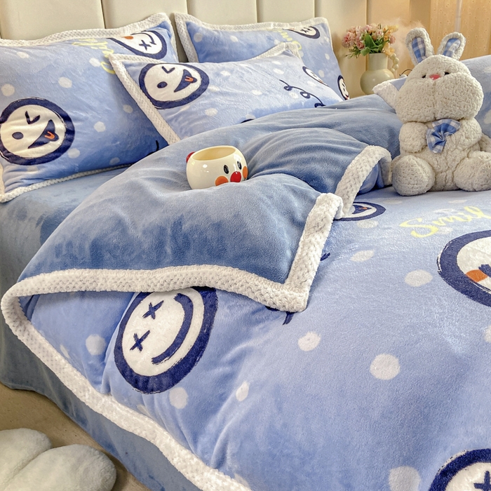 91家纺网 家纺一手货源 找家纺 阿亮家纺 2025新款高克重大包边菠萝格牛奶绒活性印染四件套 开心笑脸