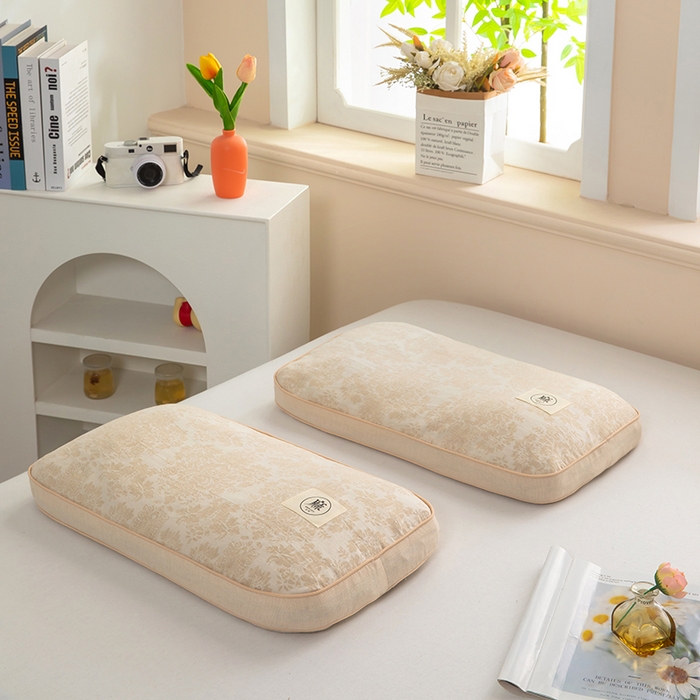 91家纺网 家纺一手货源 找家纺 梦莱家纺 2025新款棉麻荞麦立体枕枕头枕芯 幸运草-米色