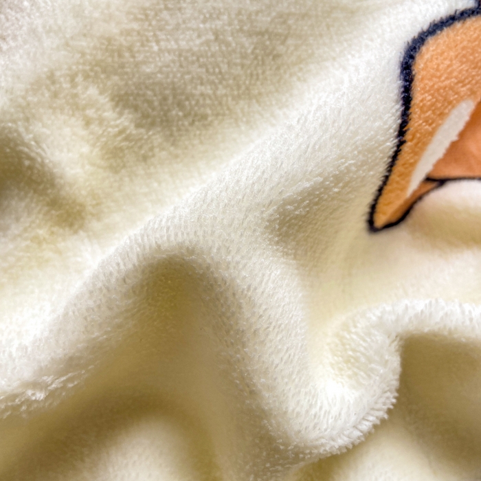 91家纺网 家纺一手货源 找家纺 阿亮家纺 2025新款高克重大包边菠萝格牛奶绒活性印染四件套 满天星