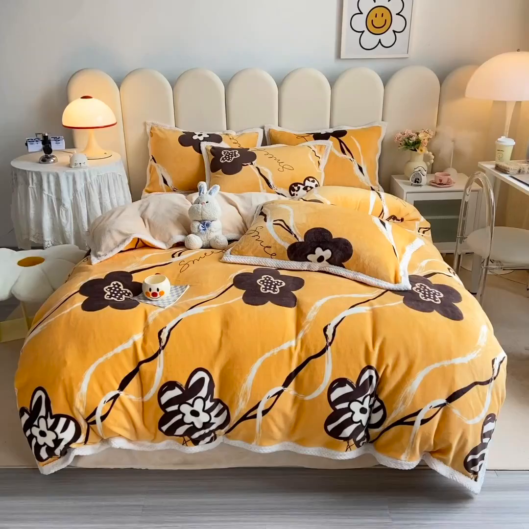 91家纺网 家纺一手货源 找家纺 阿亮家纺 2025新款高克重大包边菠萝格牛奶绒活性印染四件套 梦幻花海