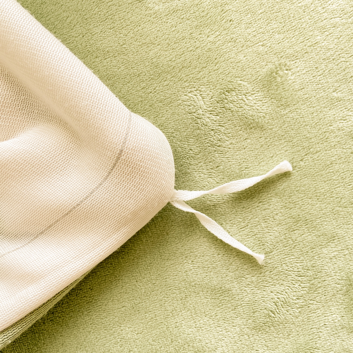 91家纺网 家纺一手货源 找家纺 阿亮家纺 2025新款高克重大包边菠萝格牛奶绒活性印染四件套 明日之星