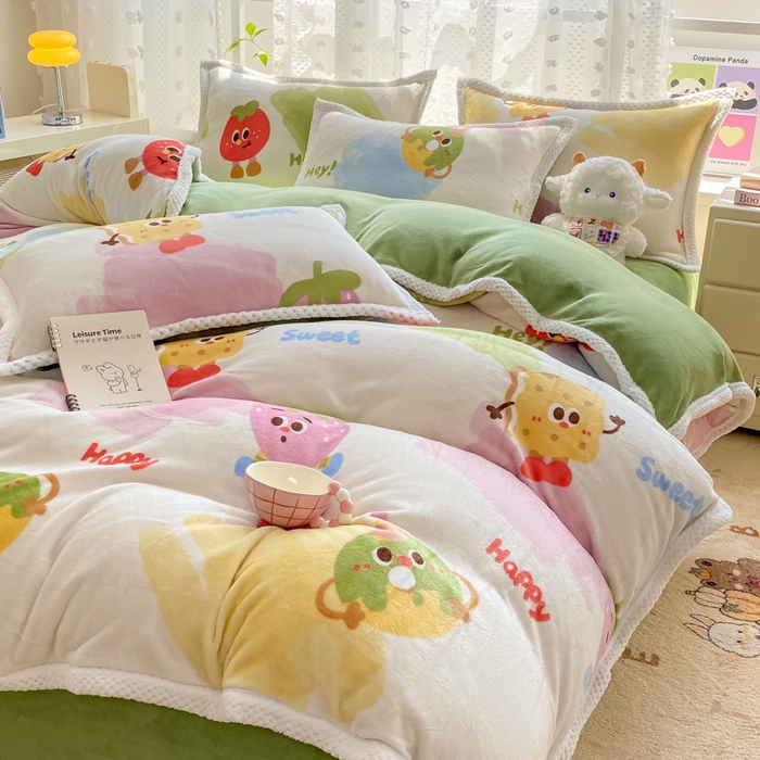 91家纺网 家纺一手货源 找家纺 阿亮家纺 2025新款高克重大包边菠萝格牛奶绒活性印染四件套 七彩草莓