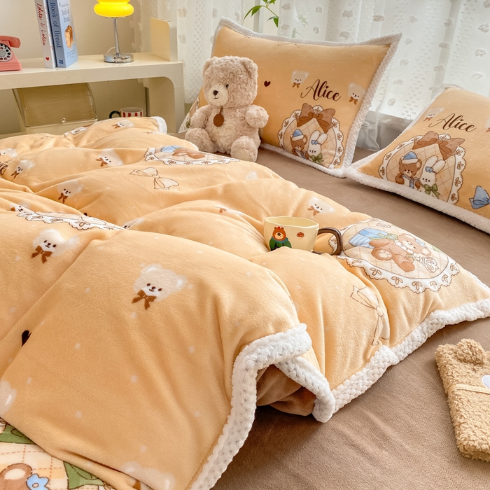 91家纺网 家纺一手货源 找家纺 阿亮家纺 2025新款高克重大包边菠萝格牛奶绒活性印染四件套 亲密朋友