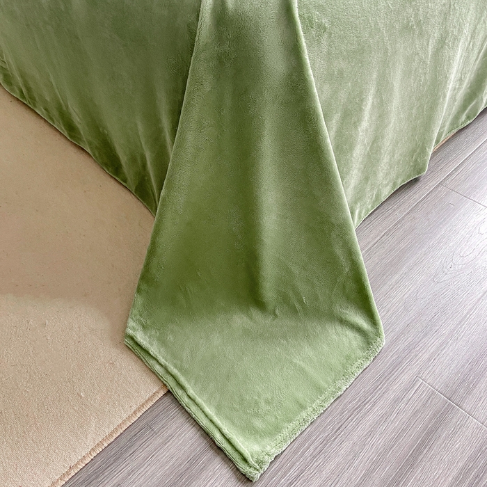 91家纺网 家纺一手货源 找家纺 阿亮家纺 2025新款高克重大包边菠萝格牛奶绒活性印染四件套 田园花香