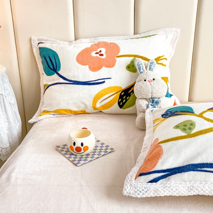 91家纺网 家纺一手货源 找家纺 阿亮家纺 2025新款高克重大包边菠萝格牛奶绒活性印染四件套 香蜜