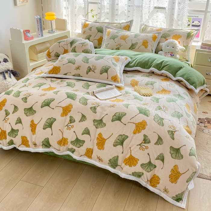 91家纺网 家纺一手货源 找家纺 阿亮家纺 2025新款高克重大包边菠萝格牛奶绒活性印染四件套 银杏叶