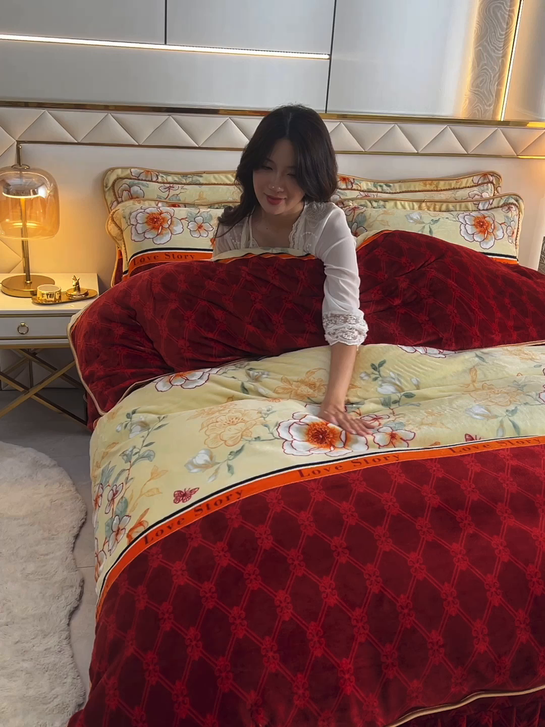 91家纺网 家纺一手货源 找家纺 启扬 2025直播爆款新款8.5斤加厚高克重牛奶绒四件套床裙款法莱绒宝宝绒金貂绒 嫣然