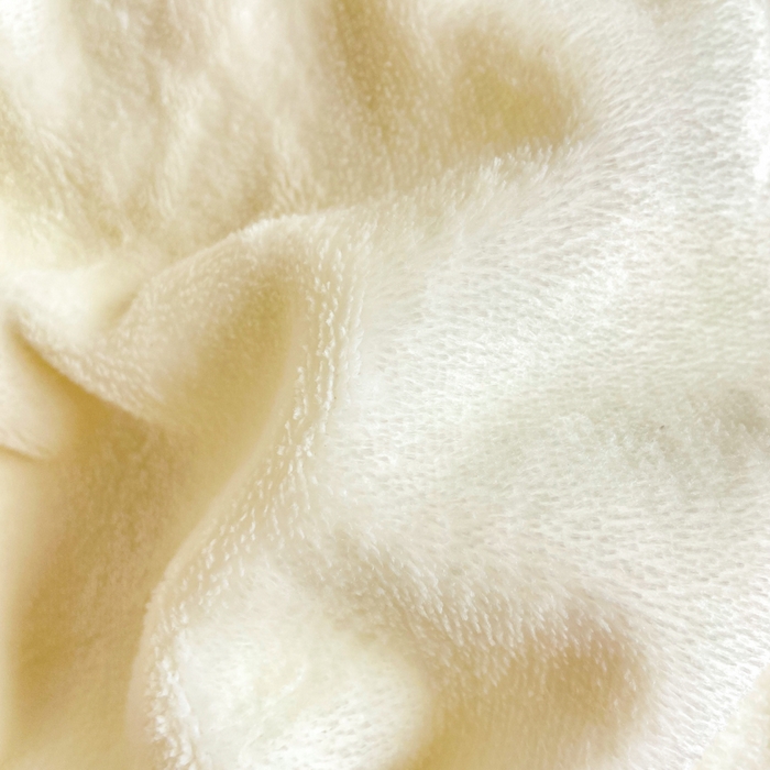 91家纺网 家纺一手货源 找家纺 阿亮家纺 2025新款高克重大包边菠萝格牛奶绒活性印染四件套 悠然清香