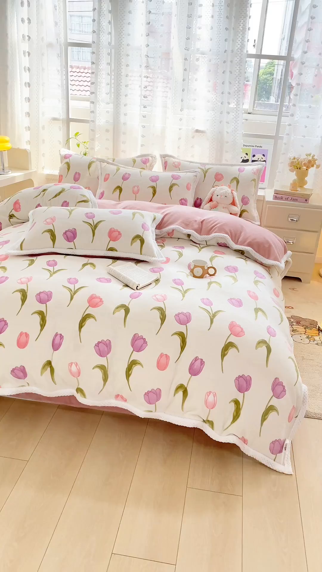 91家纺网 家纺一手货源 找家纺 阿亮家纺 2025新款高克重大包边菠萝格牛奶绒活性印染四件套 郁金香