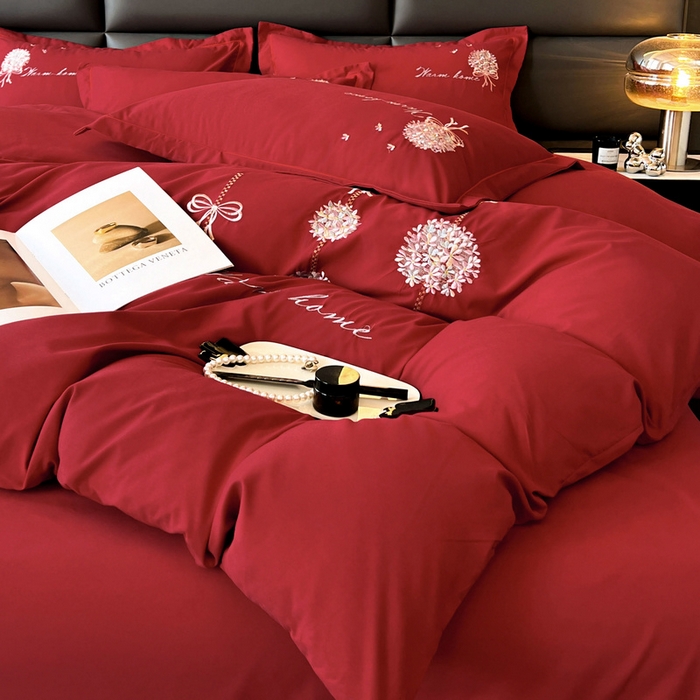 91家纺网 家纺一手货源 找家纺 （总）韩后家纺 2025新款亲肤舒适纯色刺绣四件套-水墨青花系列