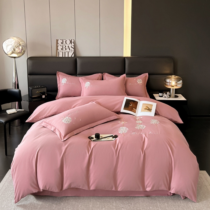 91家纺网 家纺一手货源 找家纺 韩后家纺 2025新款亲肤舒适纯色刺绣四件套-水墨青花系列 水墨青花-相思粉