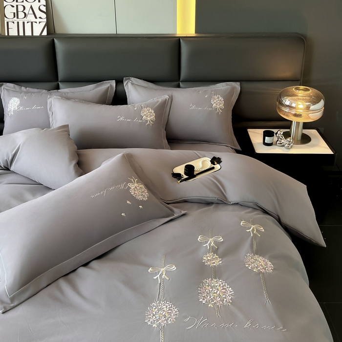 91家纺网 家纺一手货源 找家纺 韩后家纺 2025新款亲肤舒适纯色刺绣四件套-水墨青花系列 水墨青花-火山灰