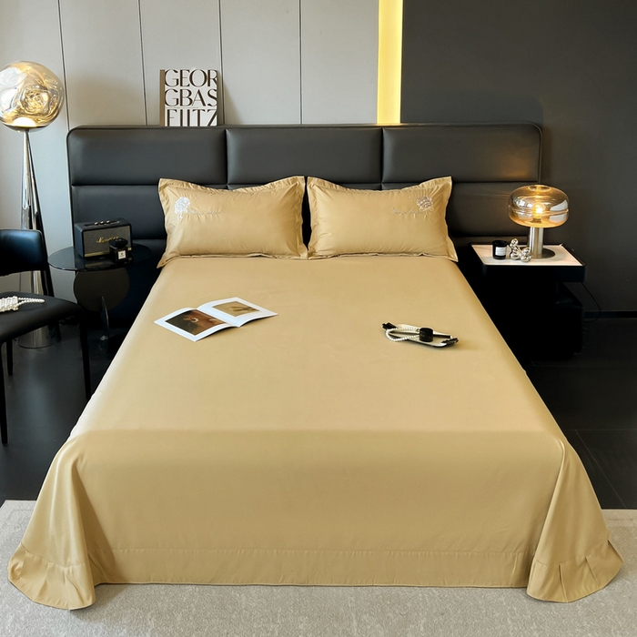 91家纺网 家纺一手货源 找家纺 韩后家纺 2025新款亲肤舒适纯色刺绣四件套-水墨青花系列 水墨青花-姜黄色