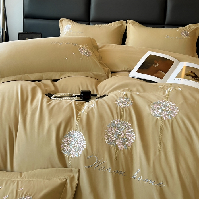 91家纺网 家纺一手货源 找家纺 韩后家纺 2025新款亲肤舒适纯色刺绣四件套-水墨青花系列 水墨青花-姜黄色