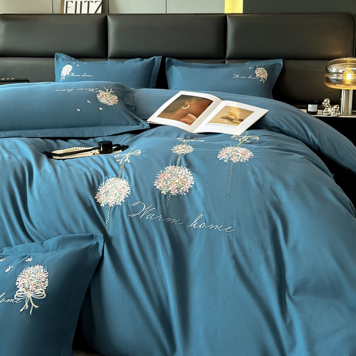 91家纺网 家纺一手货源 找家纺 韩后家纺 2025新款亲肤舒适纯色刺绣四件套-水墨青花系列 水墨青花-孔雀蓝