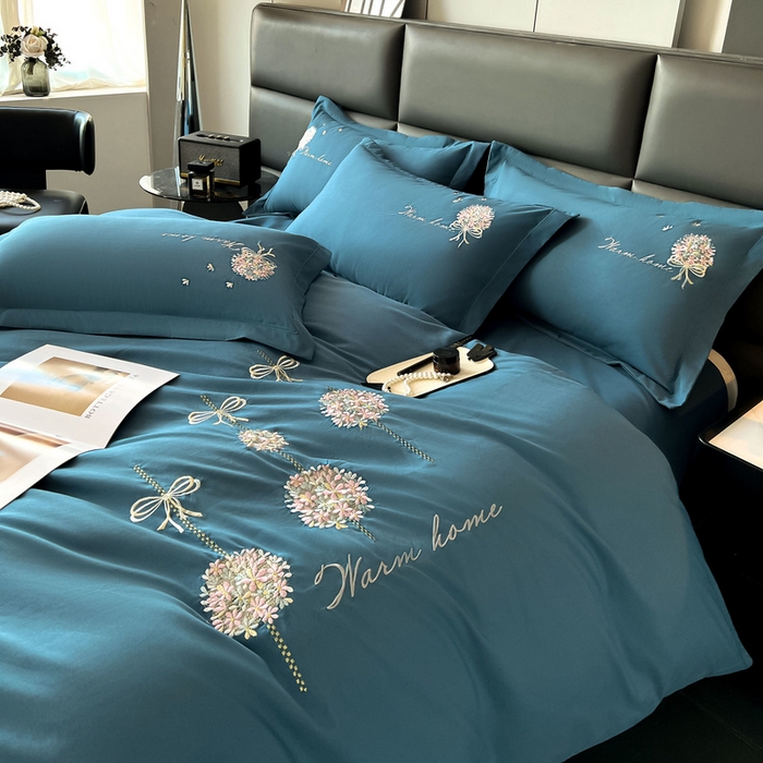 91家纺网 家纺一手货源 找家纺 韩后家纺 2025新款亲肤舒适纯色刺绣四件套-水墨青花系列 水墨青花-孔雀蓝