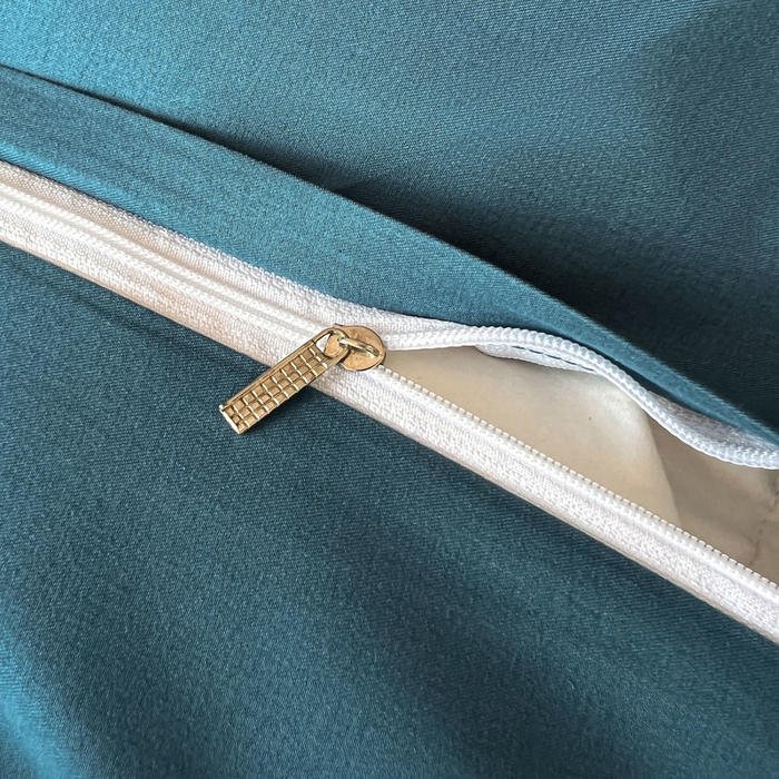 91家纺网 家纺一手货源 找家纺 韩后家纺 2025新款亲肤舒适纯色刺绣四件套-水墨青花系列 水墨青花-孔雀蓝