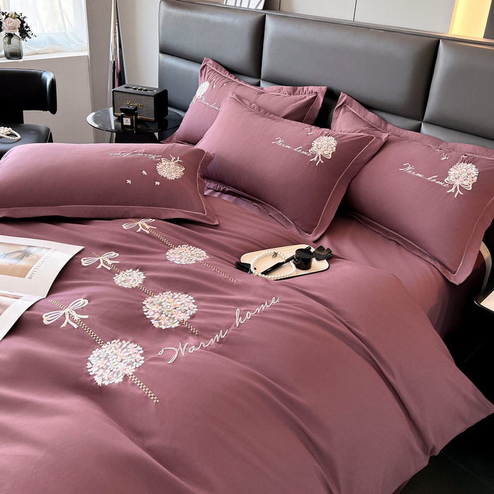 91家纺网 家纺一手货源 找家纺 韩后家纺 2025新款亲肤舒适纯色刺绣四件套-水墨青花系列 水墨青花-流光紫