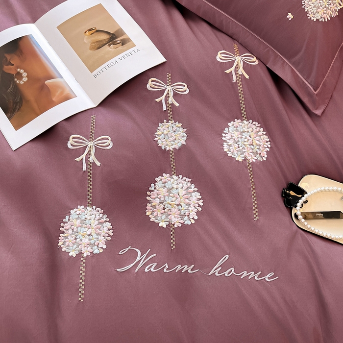 91家纺网 家纺一手货源 找家纺 韩后家纺 2025新款亲肤舒适纯色刺绣四件套-水墨青花系列 水墨青花-流光紫