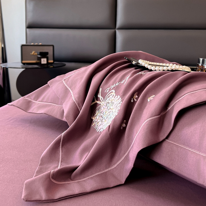 91家纺网 家纺一手货源 找家纺 韩后家纺 2025新款亲肤舒适纯色刺绣四件套-水墨青花系列 水墨青花-流光紫