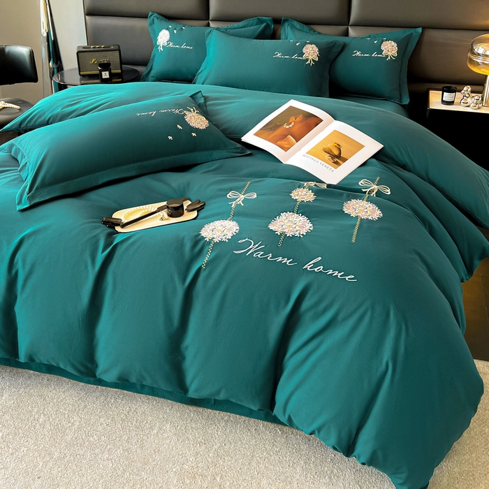 91家纺网 家纺一手货源 找家纺 韩后家纺 2025新款亲肤舒适纯色刺绣四件套-水墨青花系列 水墨青花-摩卡绿