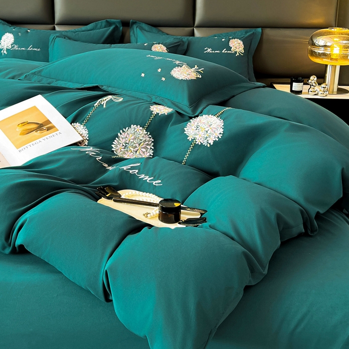 91家纺网 家纺一手货源 找家纺 韩后家纺 2025新款亲肤舒适纯色刺绣四件套-水墨青花系列 水墨青花-摩卡绿