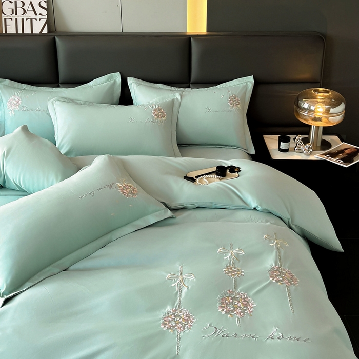 91家纺网 家纺一手货源 找家纺 韩后家纺 2025新款亲肤舒适纯色刺绣四件套-水墨青花系列 水墨青花-浅石蓝