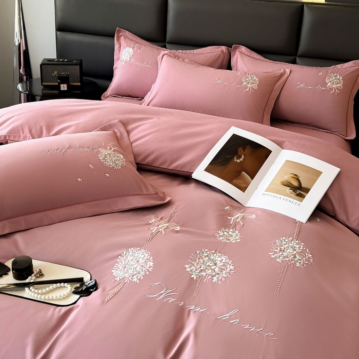 91家纺网 家纺一手货源 找家纺 韩后家纺 2025新款亲肤舒适纯色刺绣四件套-水墨青花系列 水墨青花-相思粉