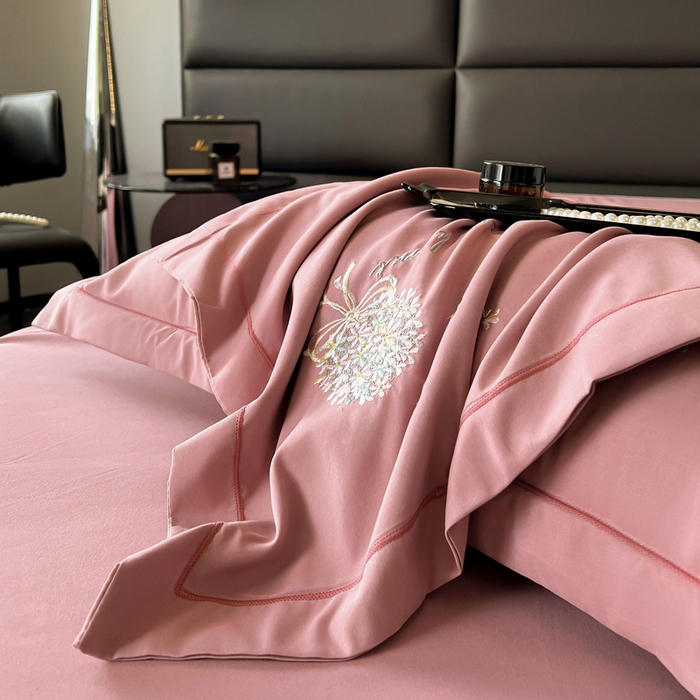 91家纺网 家纺一手货源 找家纺 韩后家纺 2025新款亲肤舒适纯色刺绣四件套-水墨青花系列 水墨青花-相思粉