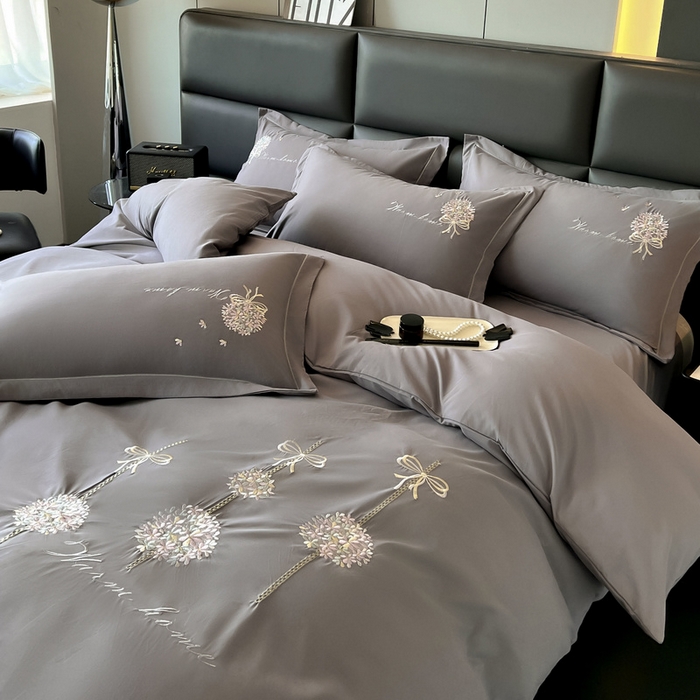 91家纺网 家纺一手货源 找家纺 （总）韩后家纺 2025新款亲肤舒适纯色刺绣四件套-水墨青花系列