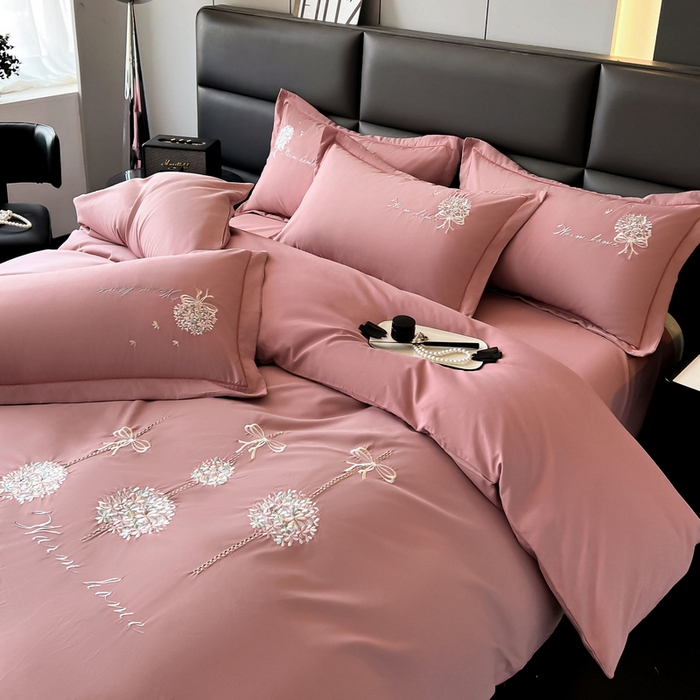 91家纺网 家纺一手货源 找家纺 （总）韩后家纺 2025新款亲肤舒适纯色刺绣四件套-水墨青花系列