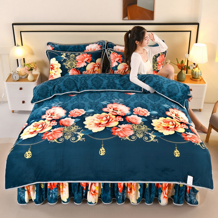 91家纺网 家纺一手货源 找家纺 （总）绒品壹家  2025新款电商直播爆款高克重5斤牛奶绒金貂绒印花床裙款三件套四件套