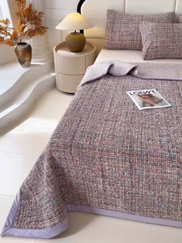 91家纺网 家纺一手货源 找家纺 大渔生活 2025新款高克重牛奶绒夹棉床盖单床盖床盖单件 小相思