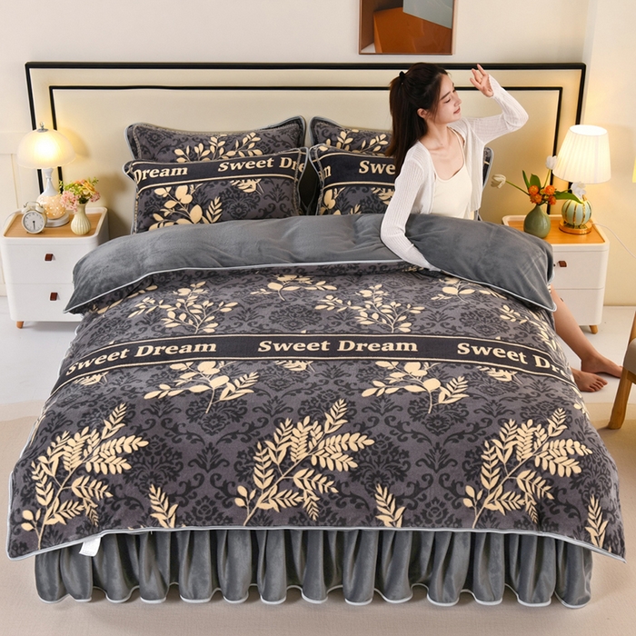 91家纺网 家纺一手货源 找家纺 绒品壹家  2025新款电商直播爆款高克重5斤牛奶绒金貂绒印花床裙款三件套四件套 发财树