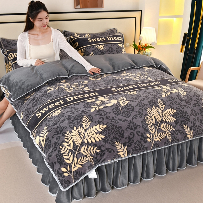 绒品壹家  2025新款电商直播爆款高克重5斤牛奶绒金貂绒印花床裙款三件套四件套 发财树