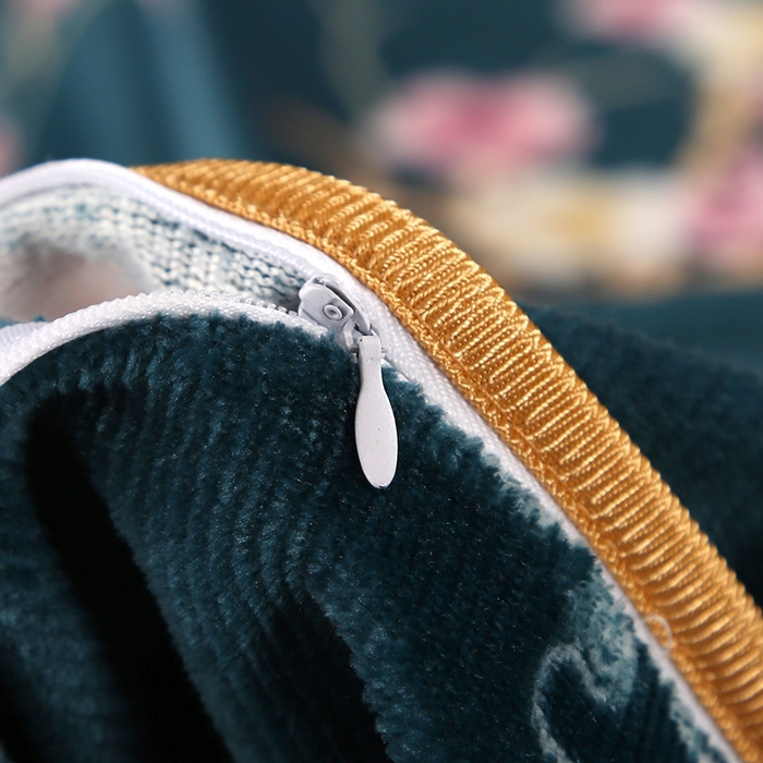 91家纺网 家纺一手货源 找家纺 绒品壹家  2025新款电商直播爆款高克重5斤牛奶绒金貂绒印花床裙款三件套四件套 花好月圆