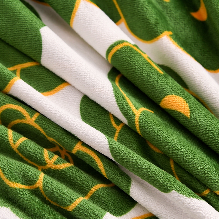 91家纺网 家纺一手货源 找家纺 绒品壹家  2025新款电商直播爆款高克重5斤牛奶绒金貂绒印花床裙款三件套四件套 花花绿绿