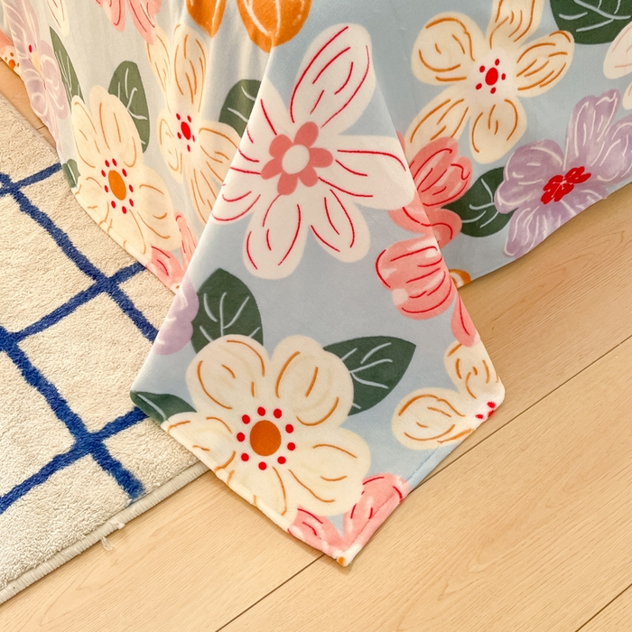 91家纺网 家纺一手货源 找家纺 娜朵家纺 2025新款加厚包边羊羔绒印花四件套 花漾