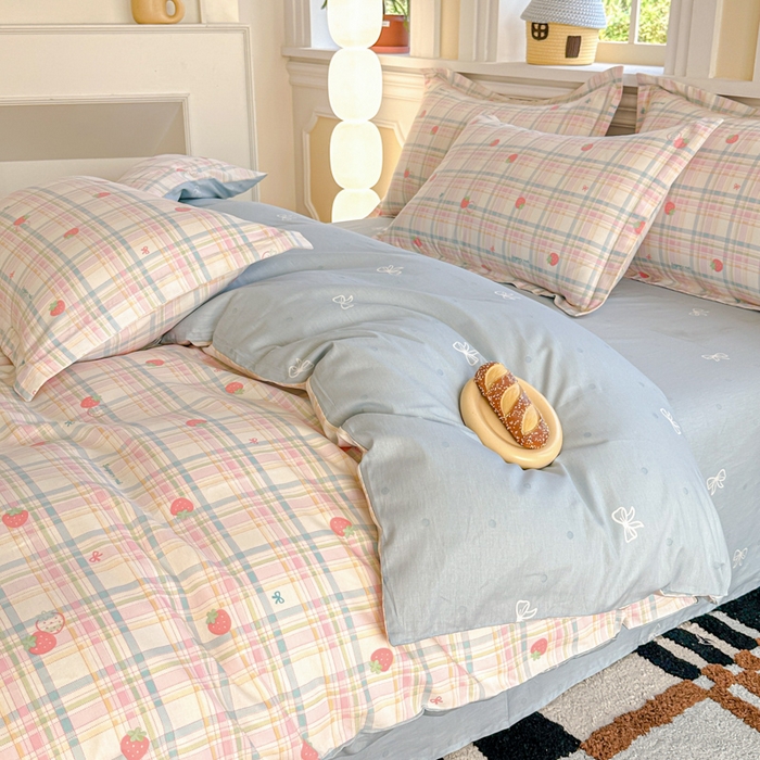 91家纺网 家纺一手货源 找家纺 帛织澜  2025新款全棉喷气12868系列纯棉四件套 草莓派