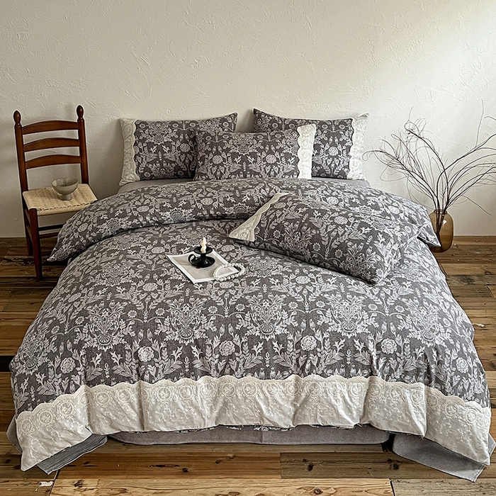 91家纺网 家纺一手货源 找家纺 富米莱（原臻工厂） 2025秋冬新品A类高克重亚麻复古全棉花边侘寂风原麻系列 墨染青筠-灰