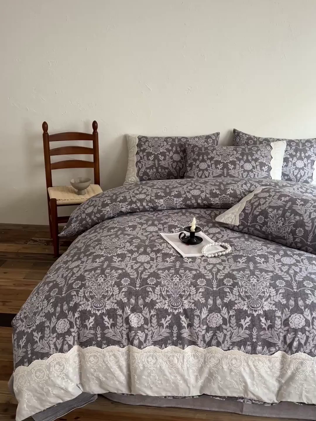 91家纺网 家纺一手货源 找家纺 富米莱（原臻工厂） 2025秋冬新品A类高克重亚麻复古全棉花边侘寂风原麻系列 墨染青筠-灰