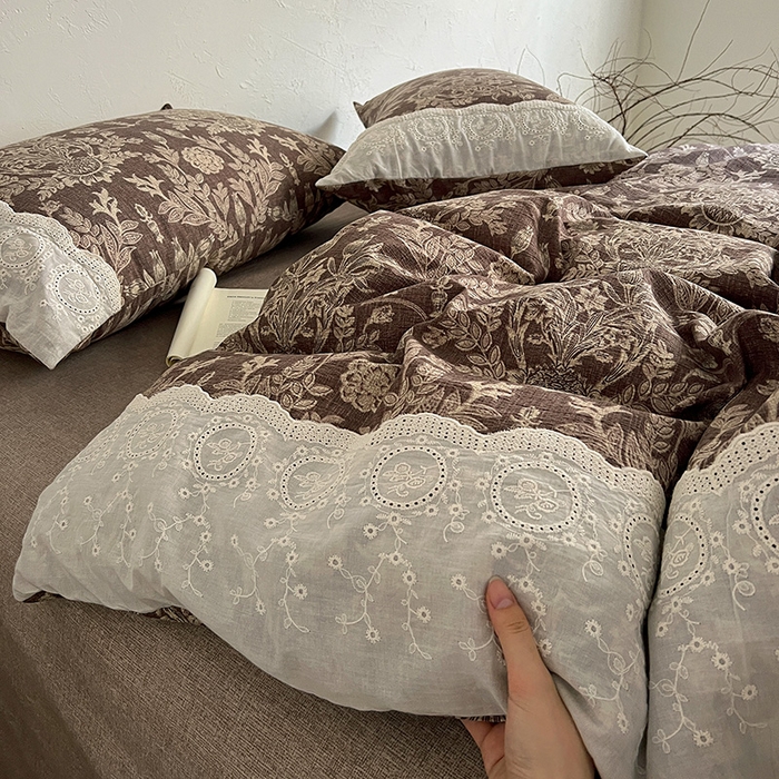 91家纺网 家纺一手货源 找家纺 富米莱（原臻工厂） 2025秋冬新品A类高克重亚麻复古全棉花边侘寂风原麻系列 墨染青筠-咖