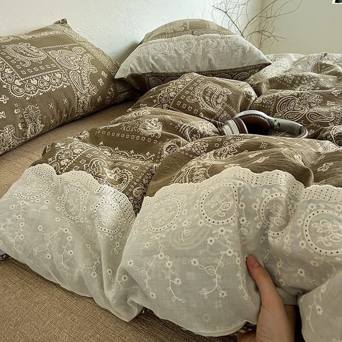 91家纺网 家纺一手货源 找家纺 富米莱（原臻工厂） 2025秋冬新品A类高克重亚麻复古全棉花边侘寂风原麻系列 乌木花园-绿