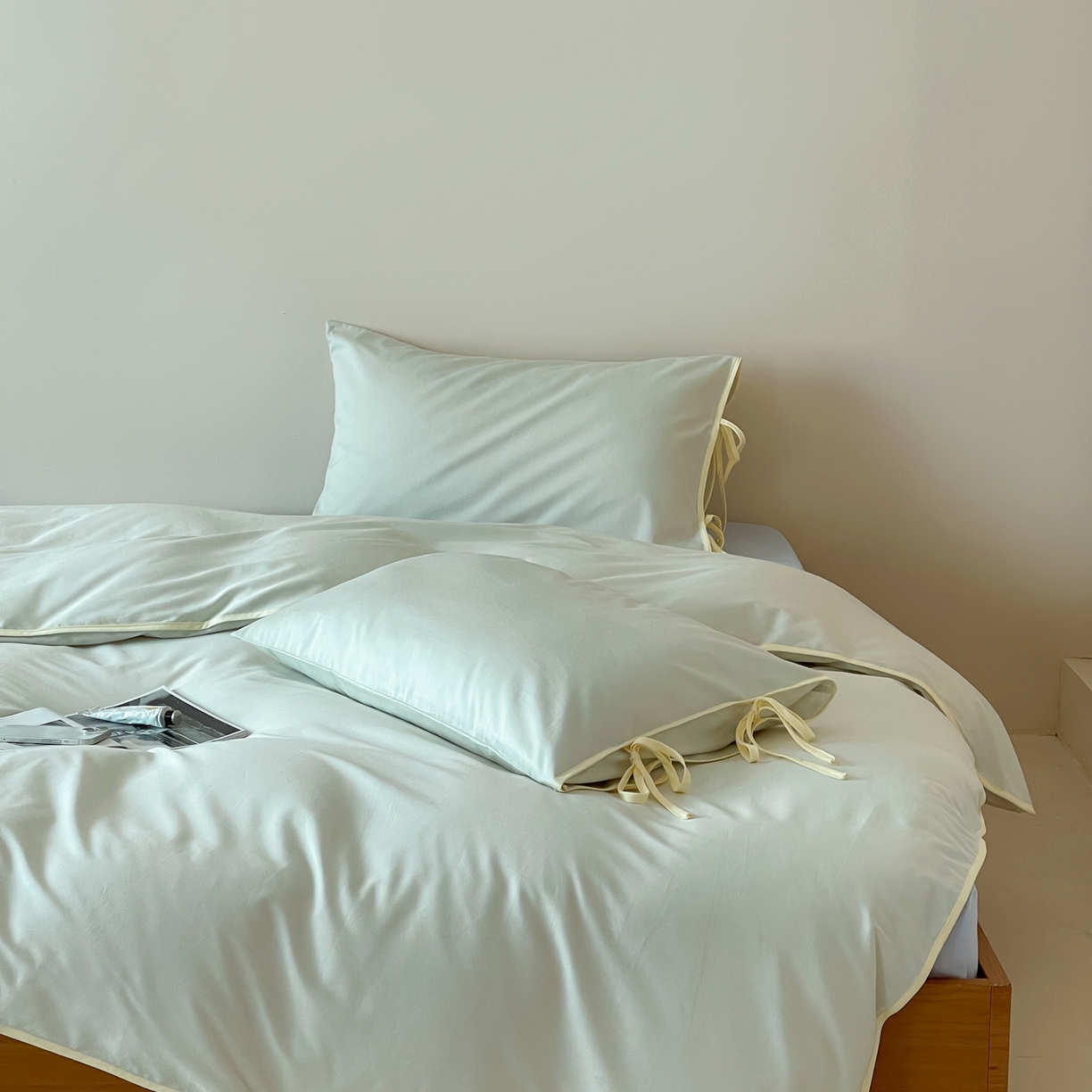 91家纺网 家纺一手货源 找家纺 尺素 2025新款纯色纯棉简约韩式ins风四件套民宿风全棉被套棉床单双人被套加大床单1.8纯色床笠 薄荷-浅蓝