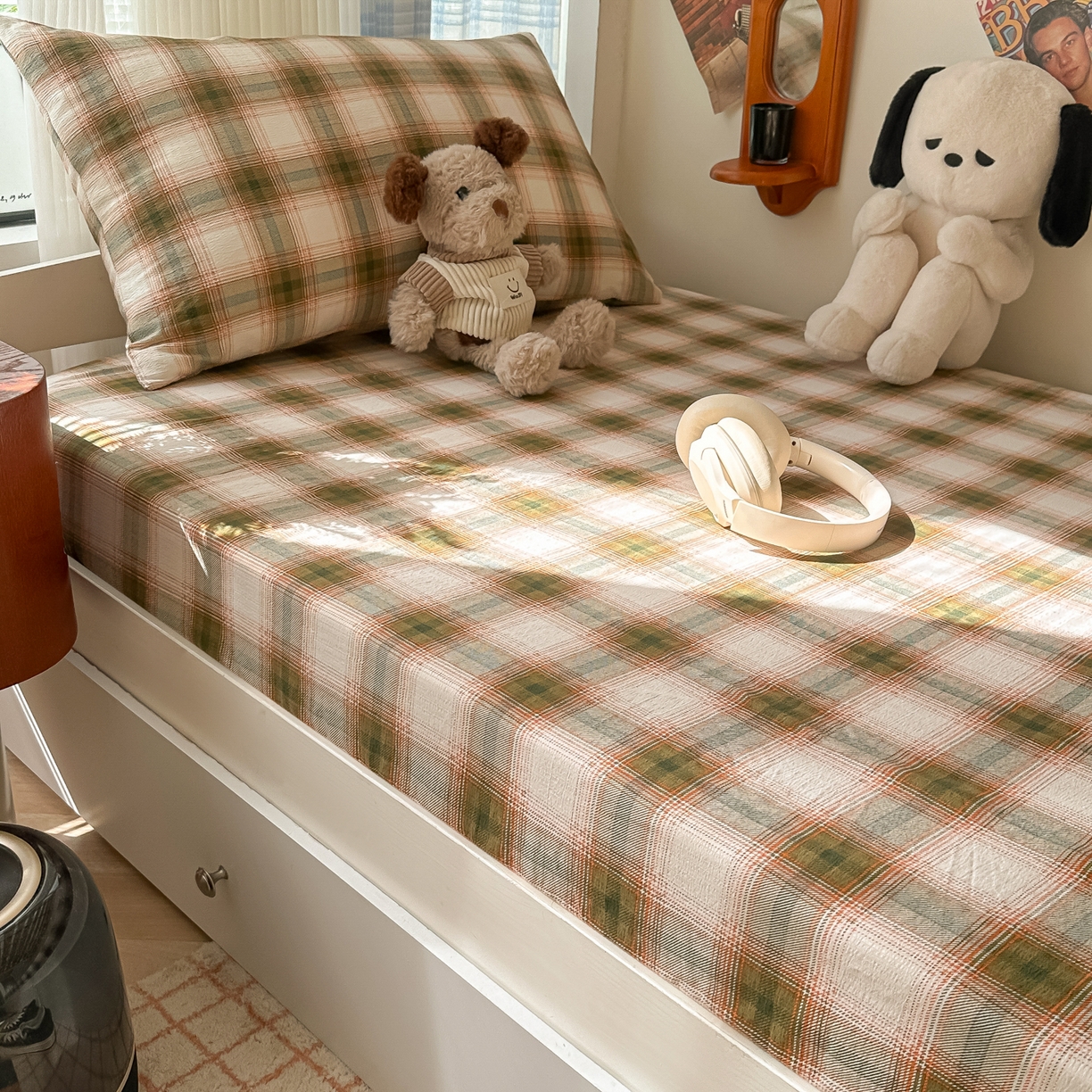 91家纺网 家纺一手货源 找家纺 韩巢家纺 2025新款上下铺双层纱学生宿舍寝室格子复古风床笠单件高低床防滑床单床套 葵野