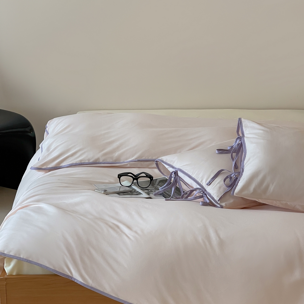 91家纺网 家纺一手货源 找家纺 尺素 2025新款纯色纯棉简约韩式ins风四件套民宿风全棉被套棉床单双人被套加大床单1.8纯色床笠 粉黛-奶黄