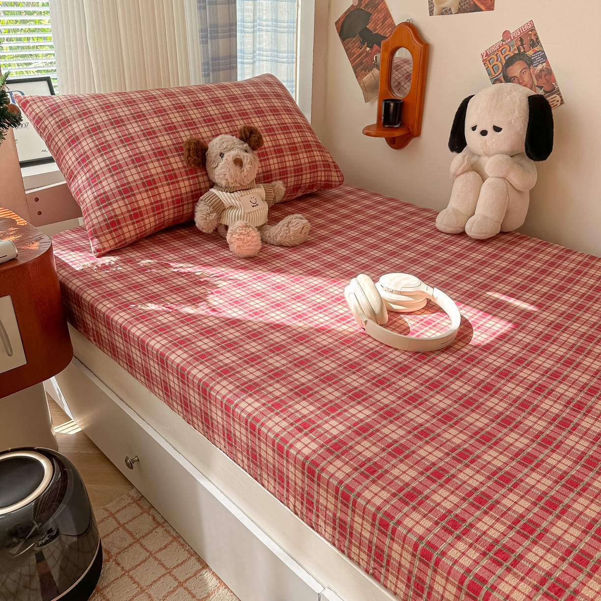 91家纺网 家纺一手货源 找家纺 韩巢家纺 2025新款上下铺双层纱学生宿舍寝室格子复古风床笠单件高低床防滑床单床套 圣诞