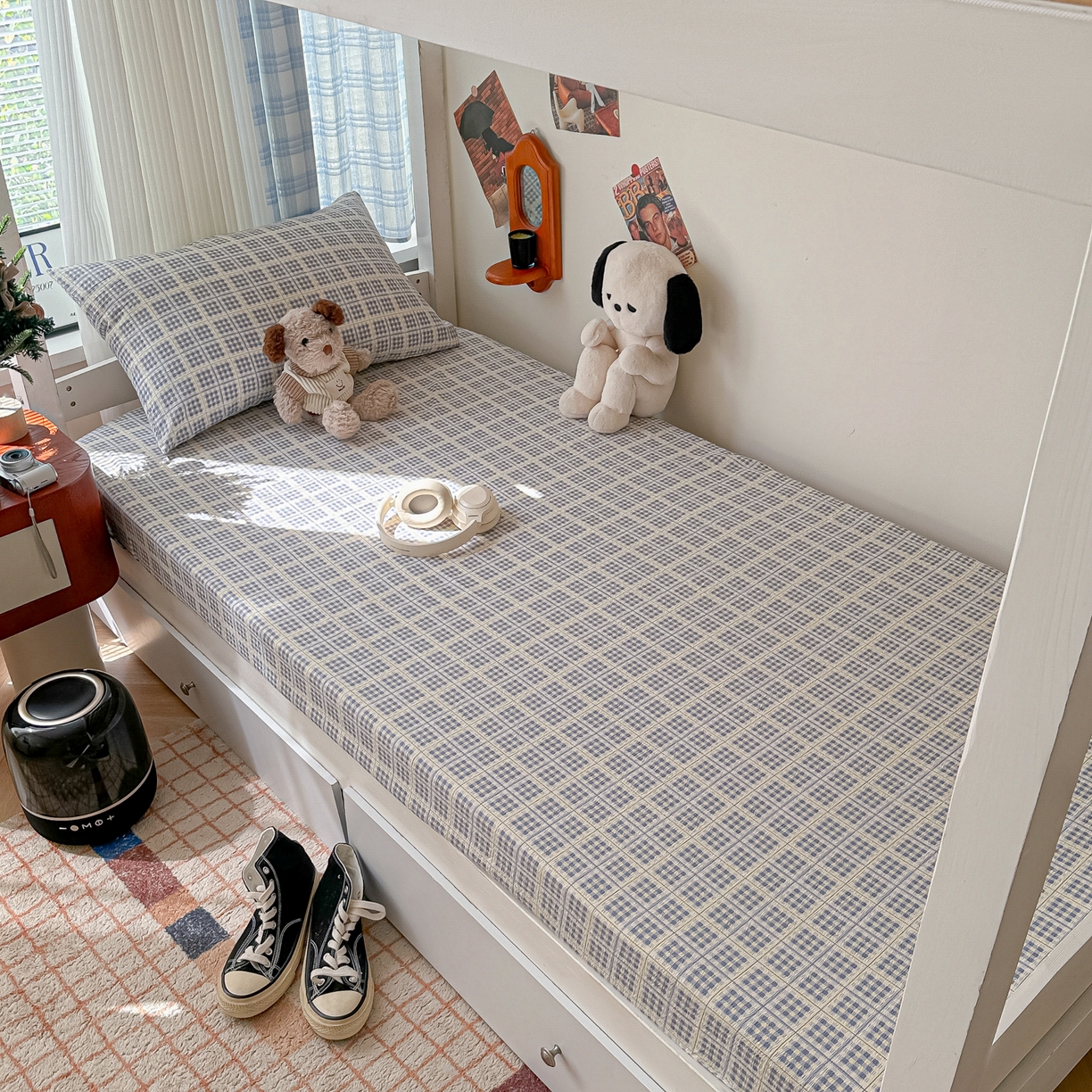 91家纺网 家纺一手货源 找家纺 韩巢家纺 2025新款上下铺双层纱学生宿舍寝室格子复古风床笠单件高低床防滑床单床套 银河