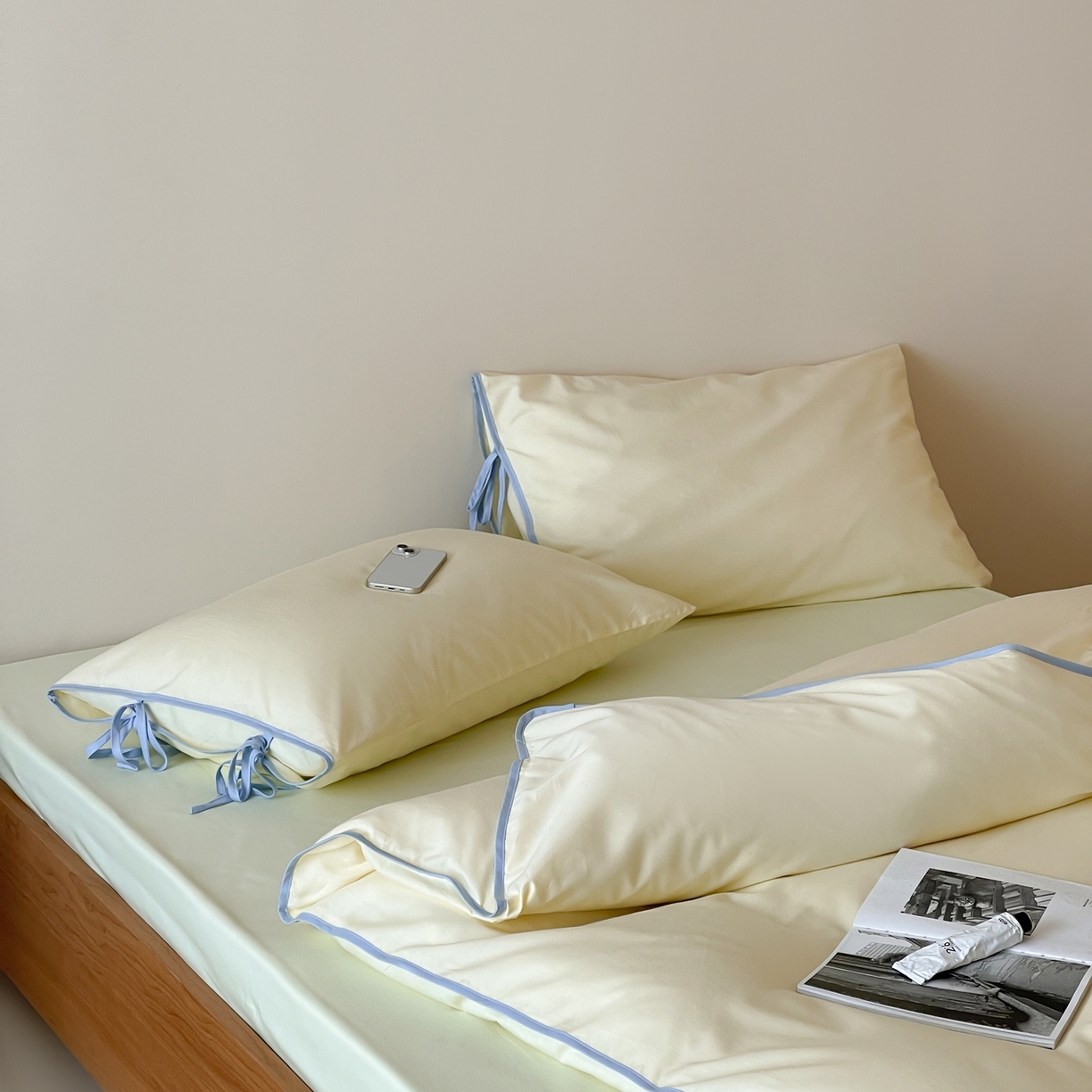 91家纺网 家纺一手货源 找家纺 尺素 2025新款纯色纯棉简约韩式ins风四件套民宿风全棉被套棉床单双人被套加大床单1.8纯色床笠 奶油-芝士